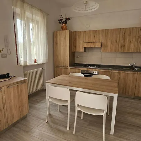 Appartamento Via Roma Castelnuovo D'Elsa Exterior photo